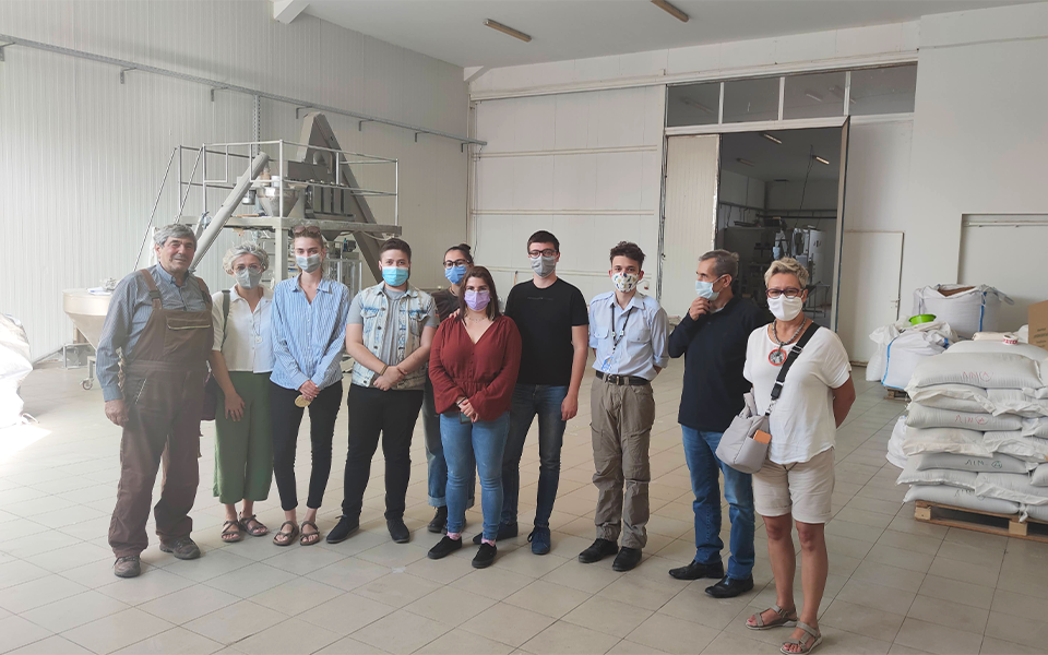 Επίσκεψη της ομάδας iGEM Thessaly και του Πανεπιστημίου Θεσσαλίας στο Αγρόκτημα Αντωνόπουλου